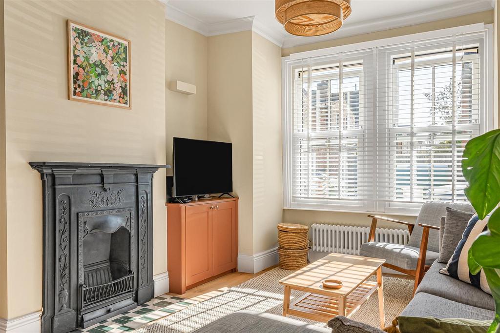 Living room, fireplace