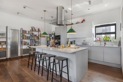 3 bedroom apartment for sale, Ashby House, High Road Leyton, Leyton, London, E10