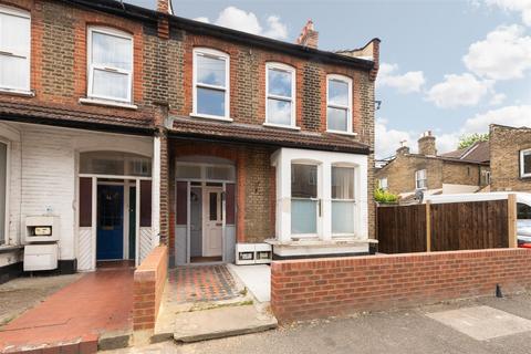 3 bedroom flat for sale, Morley Road, Leyton, London, E10