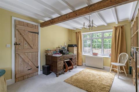 undefined, Ford, Salisbury