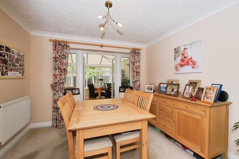 4 bedroom detached house for sale, Ford Close, Yaxley, PETERBOROUGH