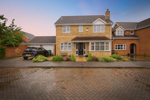 4 bedroom detached house for sale, Ford Close, Yaxley, PETERBOROUGH