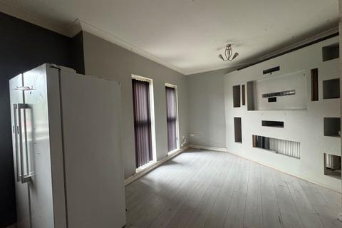2 bedroom flat for sale, Flat 1, 81 Martins Lane, Wallasey, Merseyside, CH44 1BQ