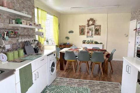 2 bedroom bungalow for sale, Regent Street, Kimberley, Nottingham, Nottinghamshire, NG16 2LW
