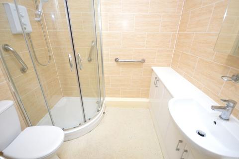 1 bedroom flat for sale, Derby Road, Tatton Court, SK4