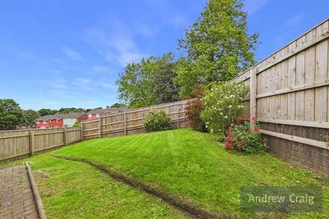 3 bedroom end of terrace house for sale, Troutbeck Gardens, Low Fell