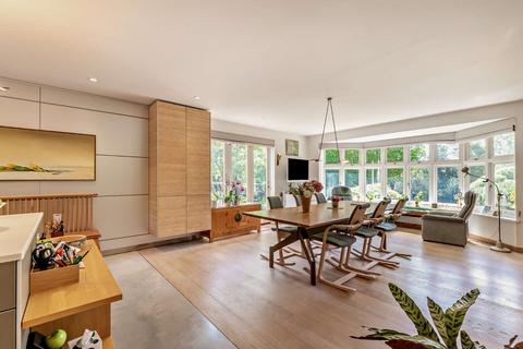 5 bedroom detached house for sale, Swifts Close, Farnham, Surrey