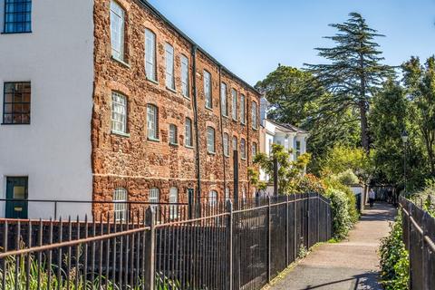 2 bedroom flat for sale, Old Mill Close, Exeter, Devon, EX2