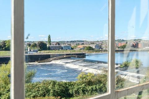 2 bedroom flat for sale, Old Mill Close, Exeter, Devon, EX2
