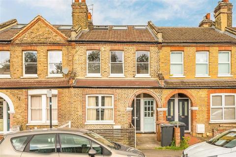 Malyons Road, London SE13