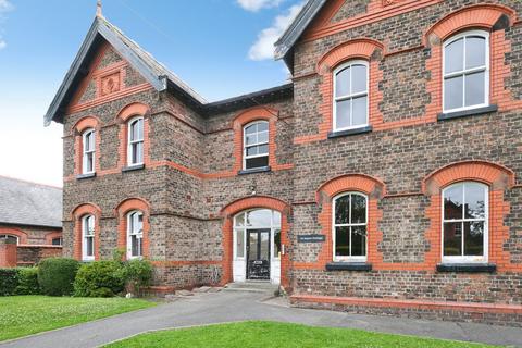 3 bedroom flat for sale, New Hall, Liverpool, Merseyside, L10