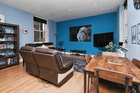 3 bedroom flat for sale, New Hall, Liverpool, Merseyside, L10