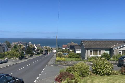 undefined, Lon Aber, Benllech, Tyn-Y-Gongl