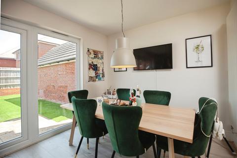 3 bedroom detached house for sale, Osprey Road, Warminster