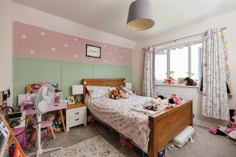 3 bedroom detached house for sale, Osprey Road, Warminster
