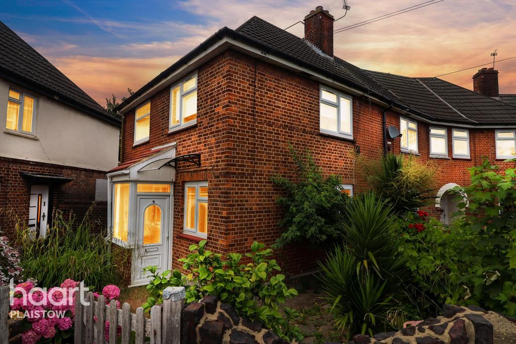 Detached house exterior