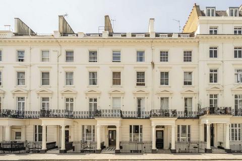 Studio for sale, Gloucester Terrace, London W2