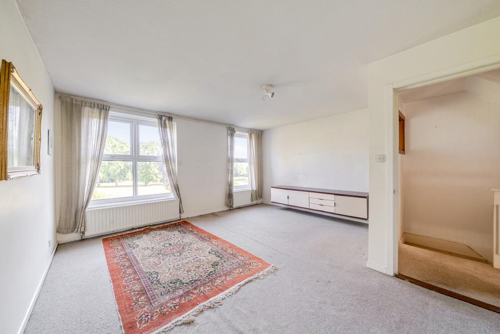 Lounge/Bedroom