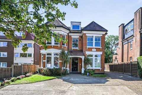 Torrington Park, London, N12
