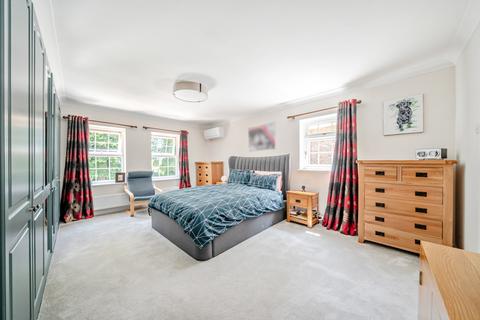 5 bedroom detached house for sale, HOOK HEATH