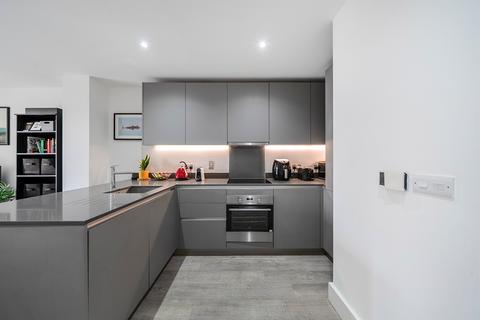 1 bedroom flat for sale, Scotland Green, London