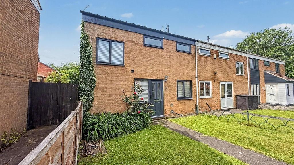 2 bedroom end of terrace house for sale