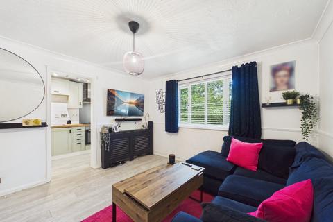 1 bedroom flat for sale, Horndean Road, Bracknell, Berkshire, RG12
