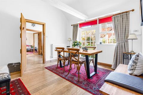4 bedroom bungalow for sale, Heath Lane, Codicote, Hitchin