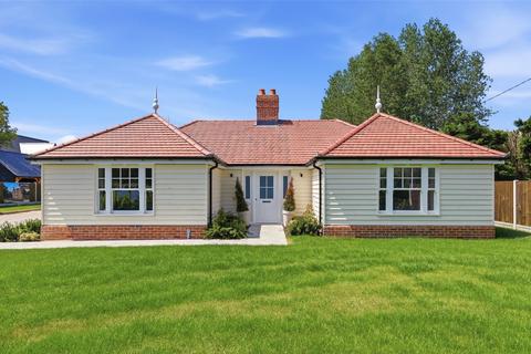 3 bedroom bungalow for sale, The Nest, Mersea Road, Abberton, Colchester, CO5