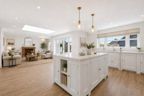 3 bedroom bungalow for sale, The Nest, Mersea Road, Abberton, Colchester, CO5