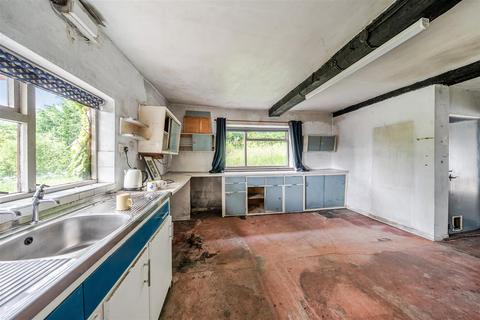 2 bedroom cottage for sale, Clows Top, Kidderminster