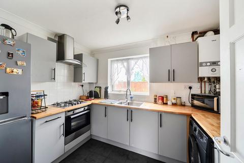 3 bedroom end of terrace house for sale, Camden Close, Grange Park SN5