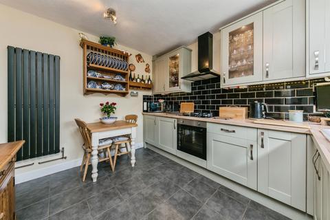 3 bedroom terraced house for sale, Teanhurst Road, Tean, Stoke-On-Trent
