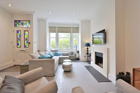 Mexfield Road, East Putney, London, SW15
