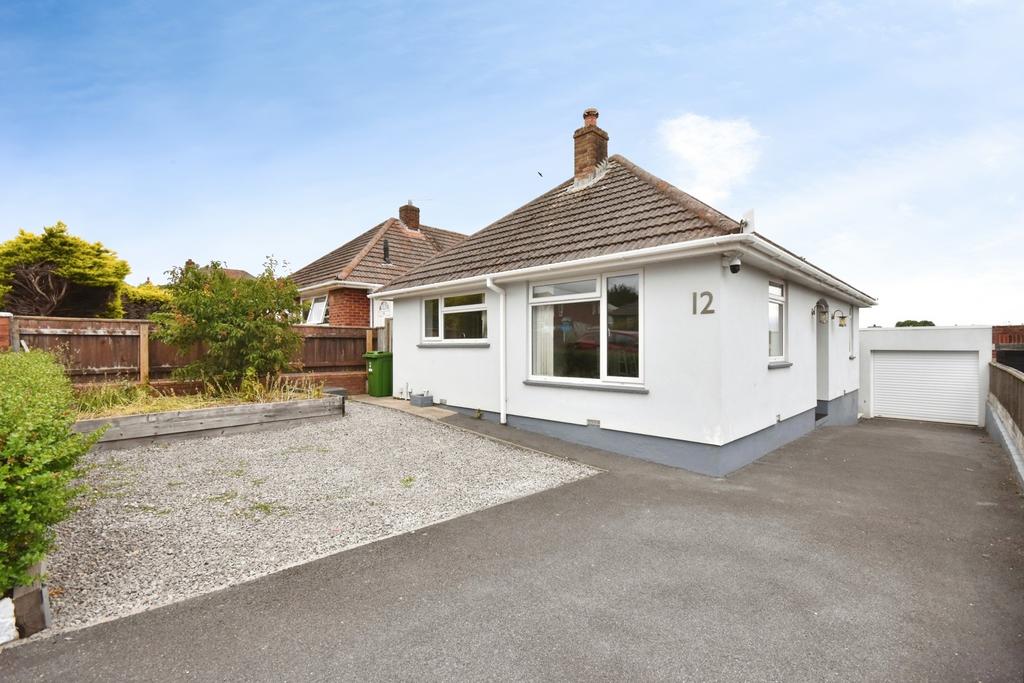 2 bedroom bungalow for sale