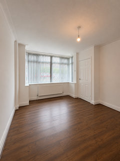 2 bedroom semi-detached house to rent, Wavertree Road, Manchester M9
