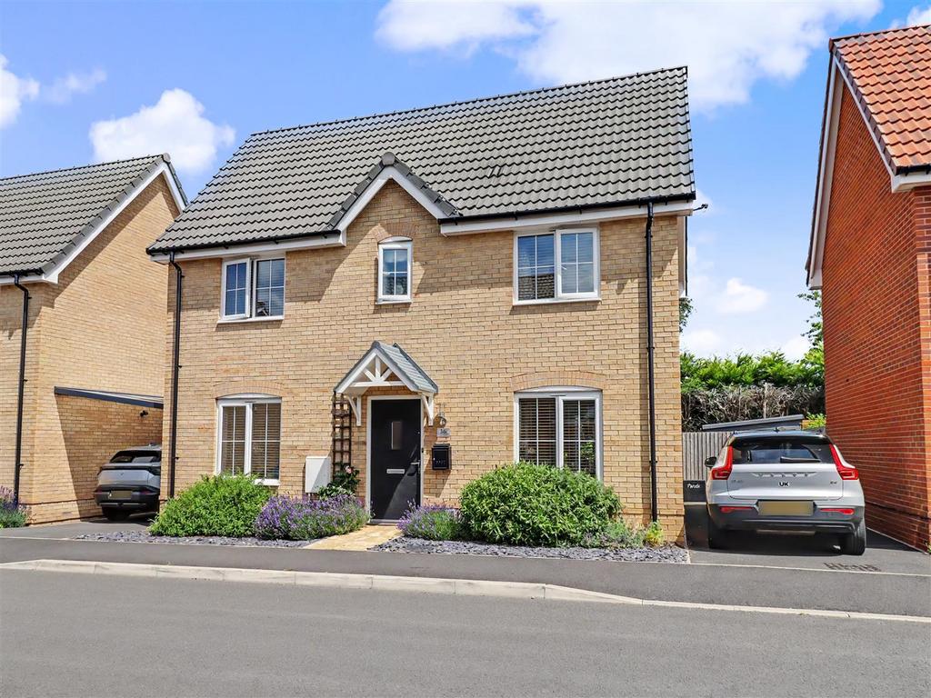 3 bedroom detached house for sale in Norwich on OnTheMarket 3 bedroom detached house for sale in Norwich on OnTheMarket