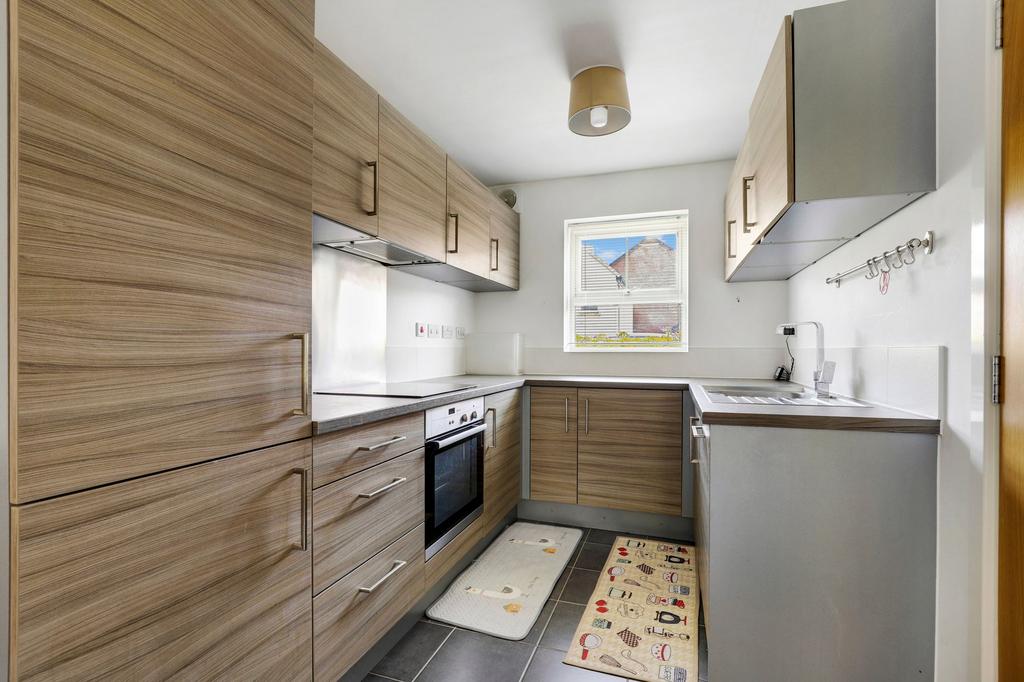 House in Nottingham, Nottinghamshire - View 2