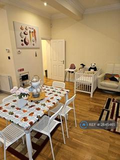 1 bedroom in a house share to rent, Moorcroft, Uxbridge, UB8