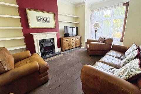 2 bedroom maisonette for sale, Footscray Road, London SE9