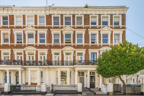 Maclise Road, London W14