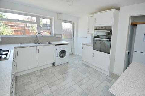 2 bedroom maisonette for sale, Munnings Gardens, Isleworth TW7