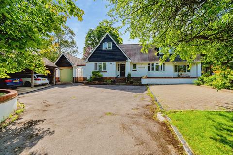 3 bedroom detached house for sale, Bartley Road, Woodlands, Southampton, Hampshire, SO40