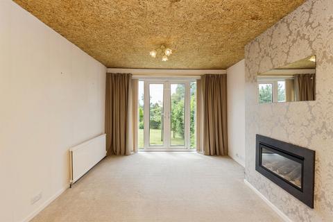 2 bedroom semi-detached bungalow for sale, St. Abbs Walk, Bradford