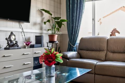 undefined, Maukinfauld Court, GLASGOW