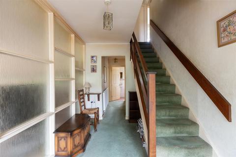 4 bedroom detached house for sale, Rhyd-Y-Defaid Drive, Sketty, Swansea