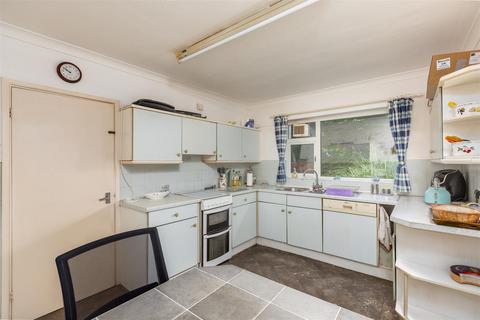 4 bedroom detached house for sale, Rhyd-Y-Defaid Drive, Sketty, Swansea