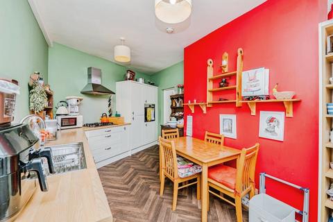 2 bedroom detached house for sale, Dinam Street, Bridgend CF32