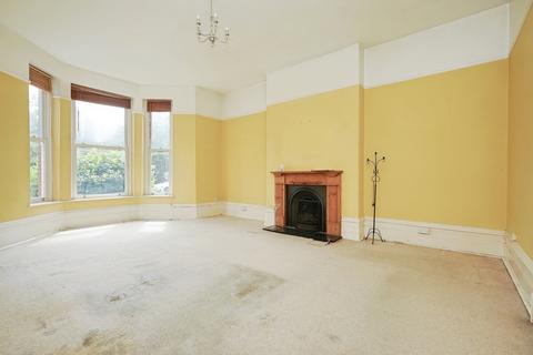2 bedroom flat for sale, Shorncliffe Road, Folkestone, Kent, CT20