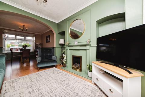 3 bedroom terraced house for sale, Faversham Avenue, Hull